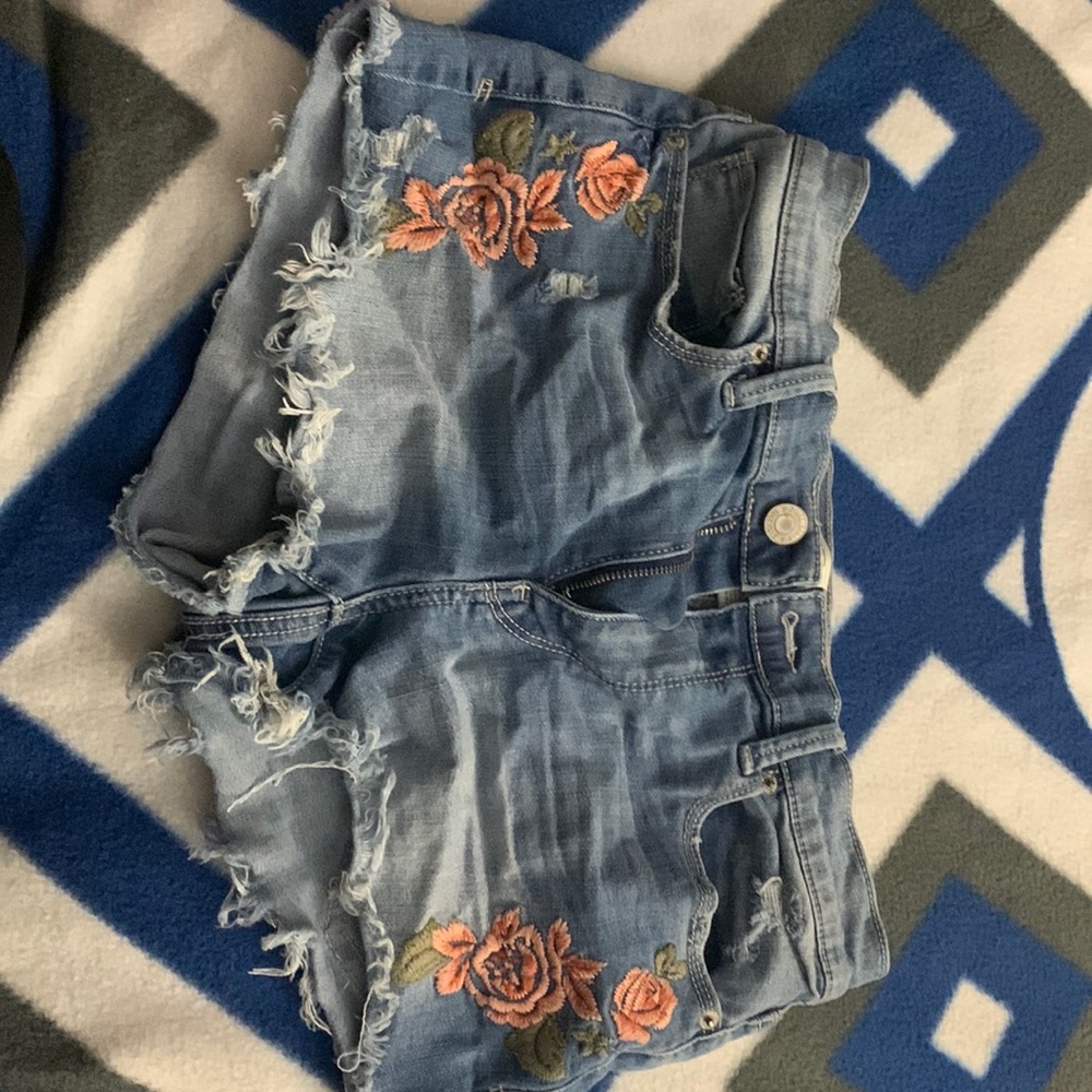 Mudd high rise shorts